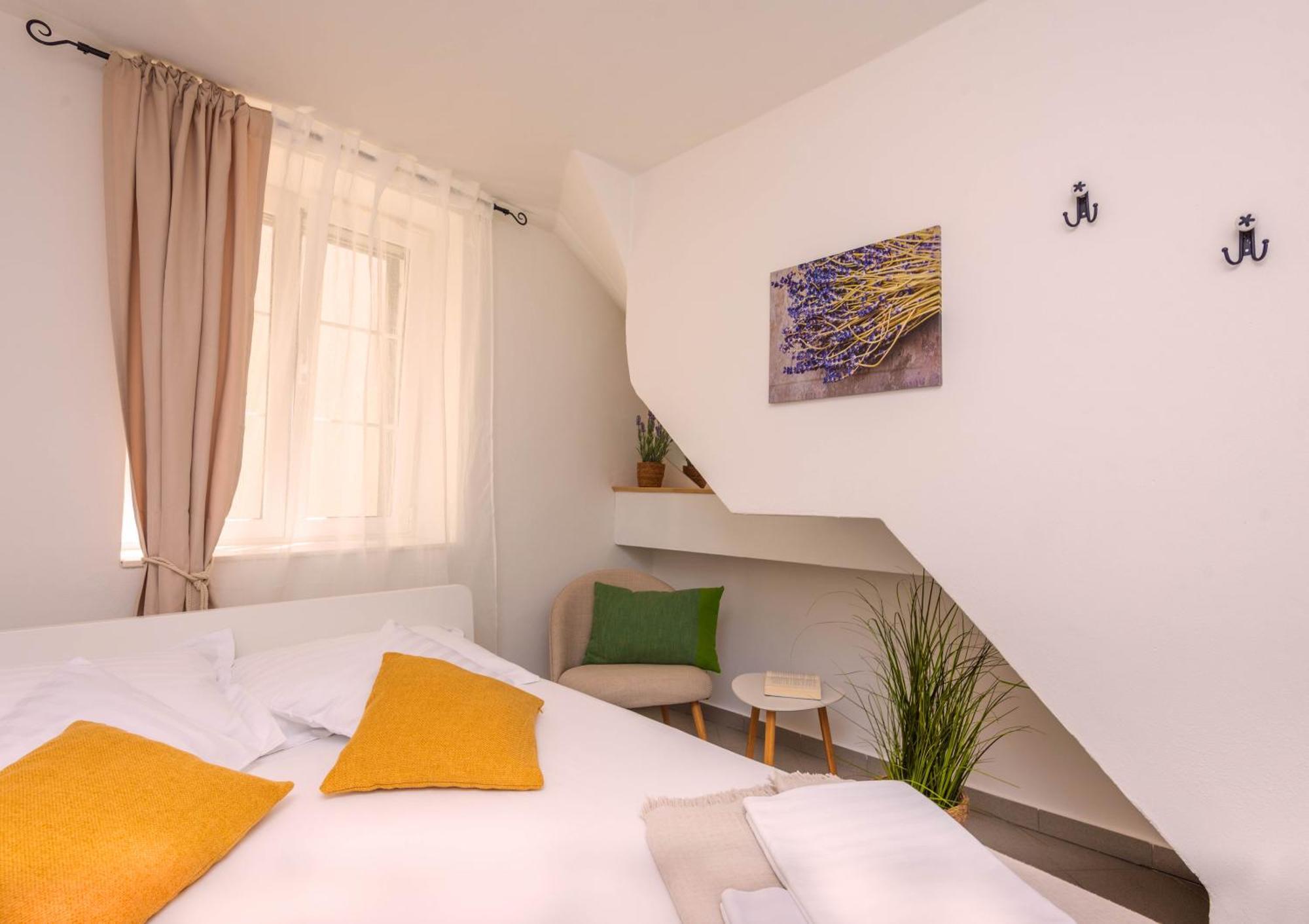 Lavanda Tribunj  Ngoại thất bức ảnh